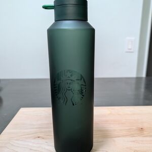 Starbucks Matte Forest Green Bottle